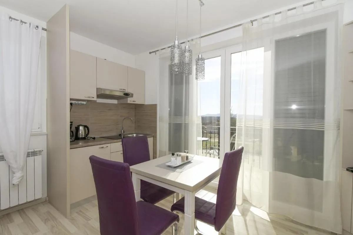 Affittacamere Hotel Dali In Sveti Martin - Istrien Nedeščina