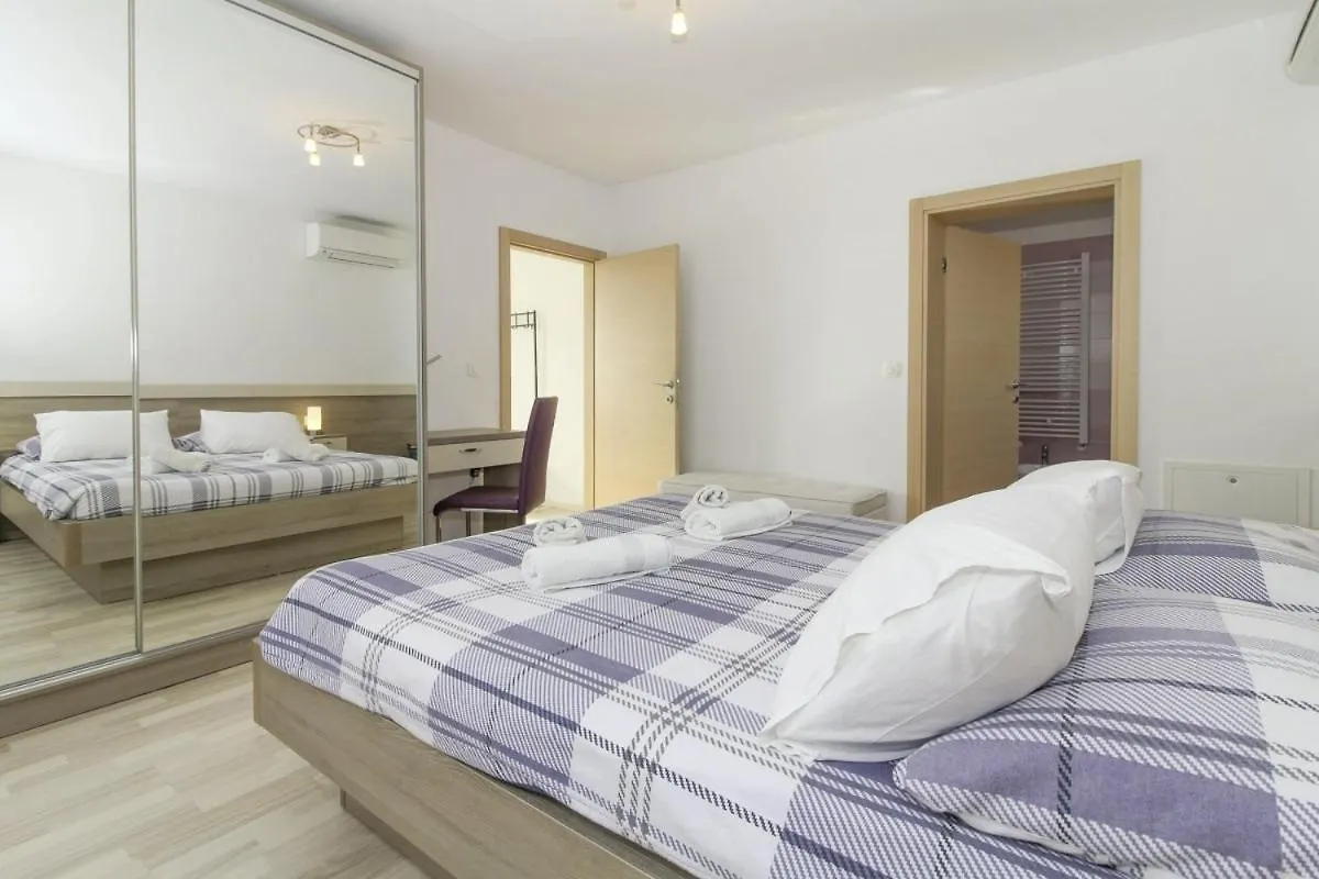 Hotel Dali In Sveti Martin - Istrien Nedeščina